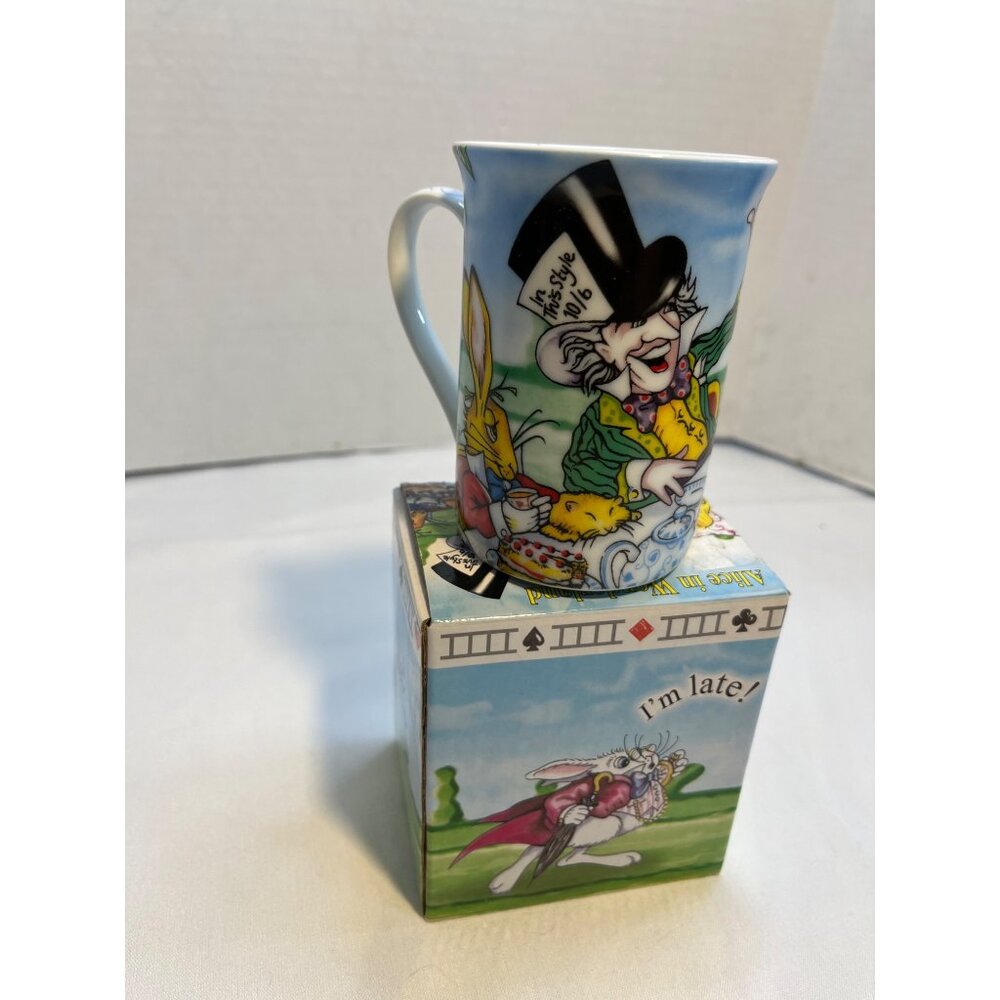 Alice In Wonderland Coffee Mug Tea Party Mad Hatter 9 oz